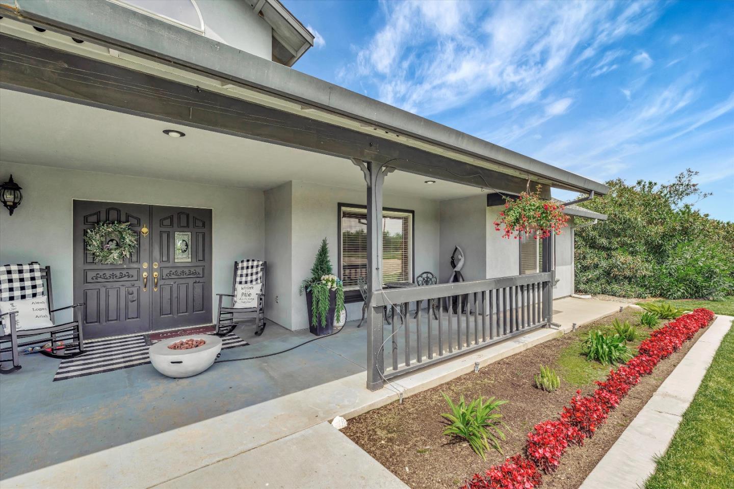 10055 South Henry Road Farmington, CA 95230 - Photo 10 of 98 Gallery Image 10