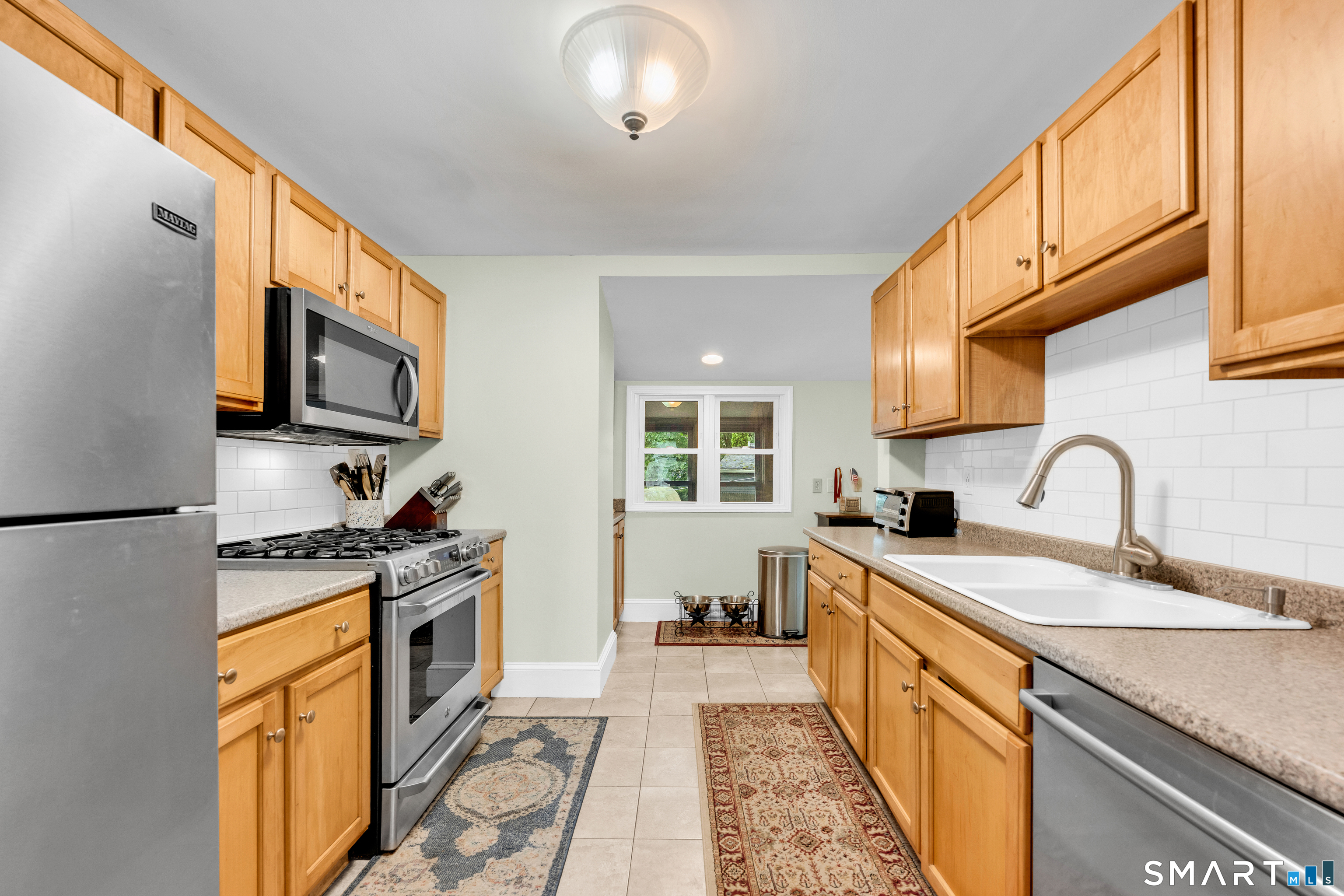6 Birch Street Wolcott, CT 06716 - Photo 6 of 22