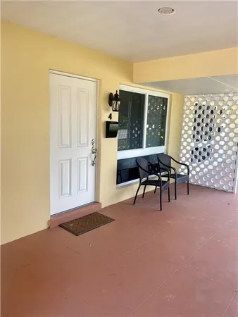$1,900 | 2250 Northeast 36th Street, Lighthouse Point, FL 33064