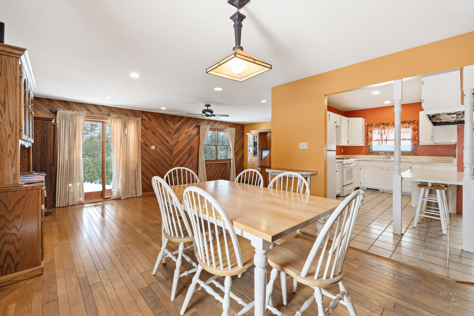 4911 Redbird Lane Crystal Lake, IL 60012 - Photo 9 of 39