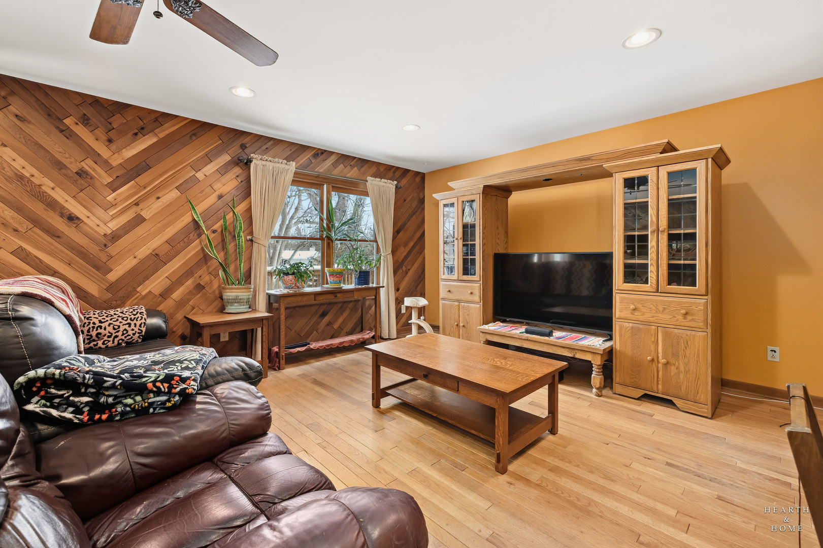 4911 Redbird Lane Crystal Lake, IL 60012 - Photo 10 of 39