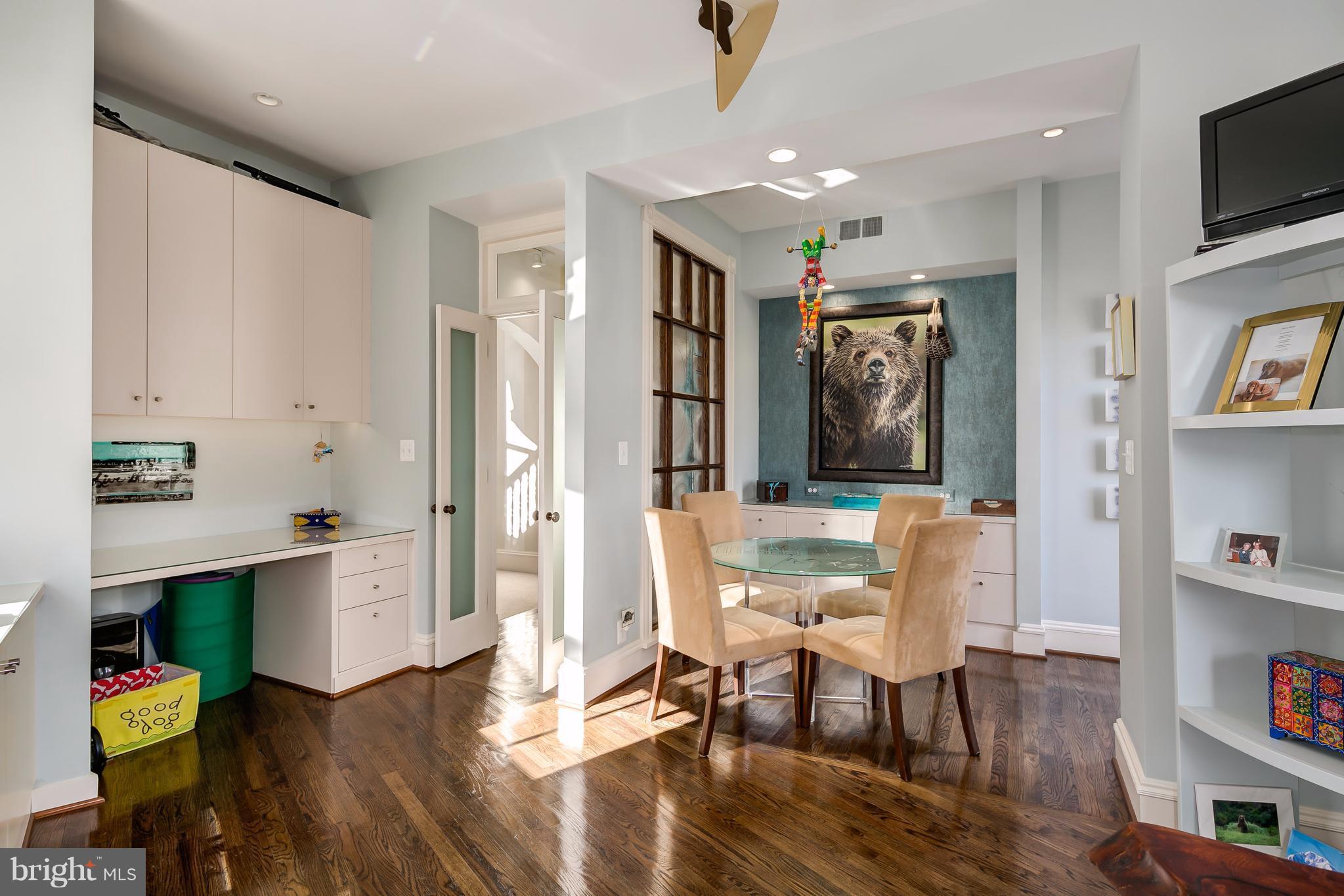 1616 22nd Street Northwest Washington, DC 20008 - Photo 11 of 27 Bedroom/Office on U1