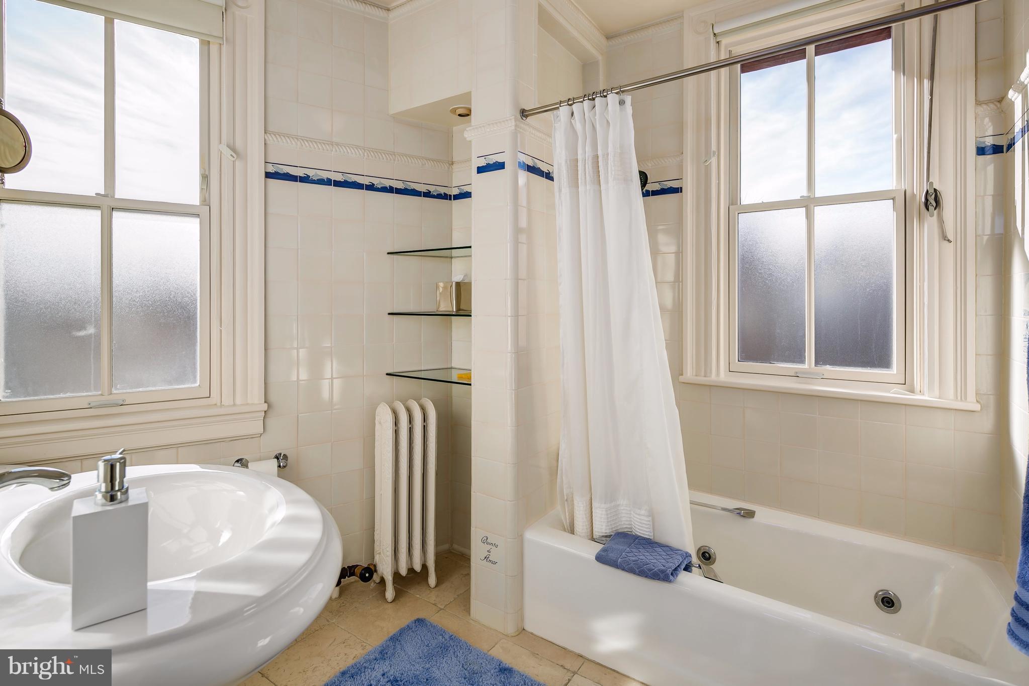 1616 22nd Street Northwest Washington, DC 20008 - Photo 21 of 27 Hall Bath U2