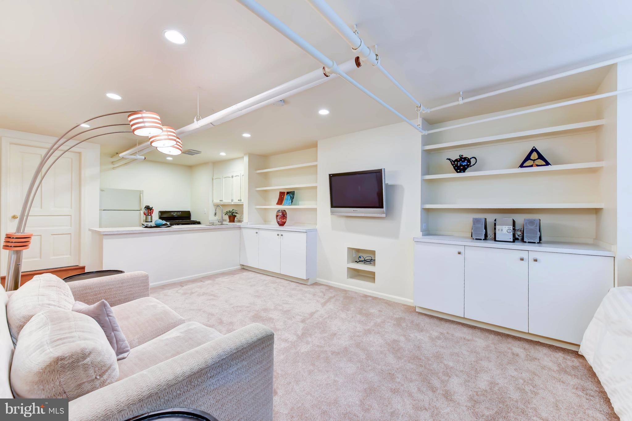 1616 22nd Street Northwest Washington, DC 20008 - Photo 27 of 27 In-Law Suite with private entrance/kitchen