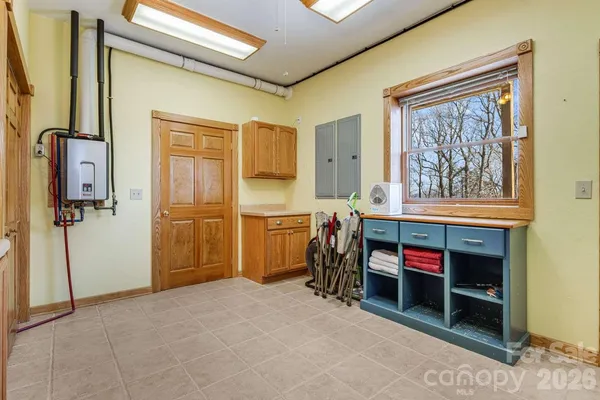 $600,000 | 20 Stony Crest Drive, Spruce Pine, NC 28777