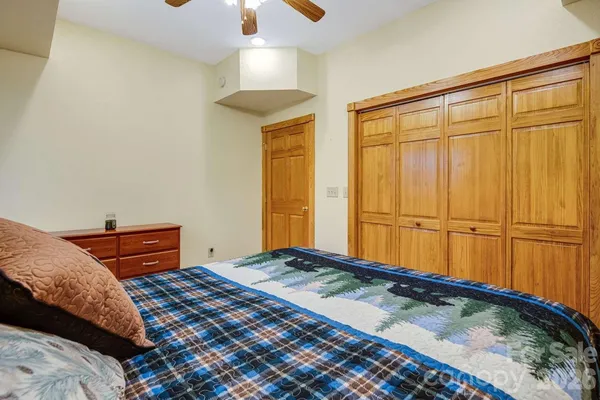 $600,000 | 20 Stony Crest Drive, Spruce Pine, NC 28777