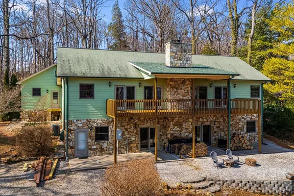 $600,000 | 20 Stony Crest Drive, Spruce Pine, NC 28777