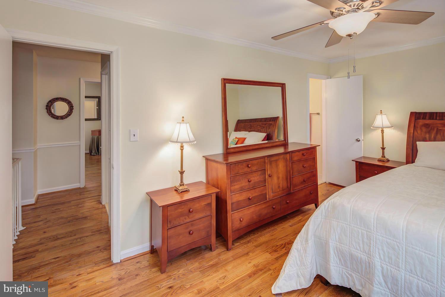 5939 Bayshire Road, Unit 121 Springfield, VA 22152 - Photo 15 of 30 Bedroom (Master)