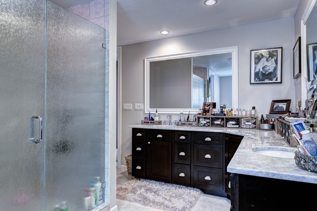 37 West Ridge Drive Sharon, MA 02067 - Photo 20 of 39 Gallery Image 20