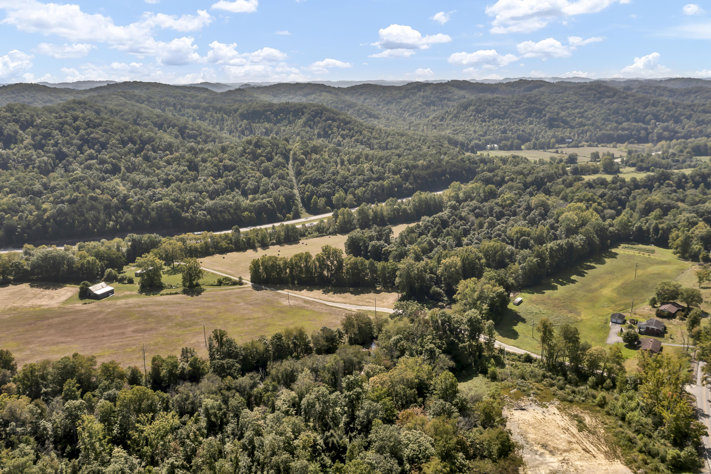 250 Cimarron Road Morehead, KY 40351 - Photo 49 of 49 DJI_0903