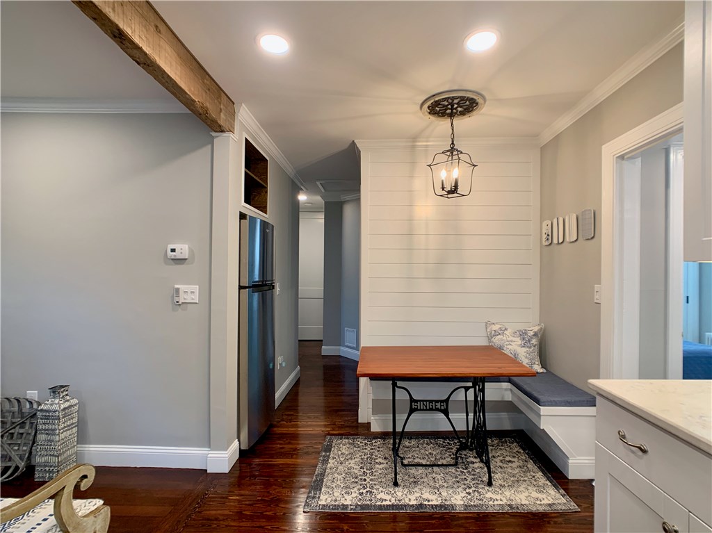 18 Sylvan Street Newport, RI 02840 - Photo 13 of 29