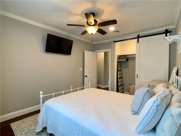 $2,800 | 18 Sylvan Street, Newport, RI 02840