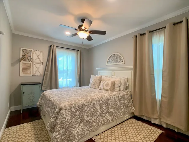 $2,800 | 18 Sylvan Street, Newport, RI 02840