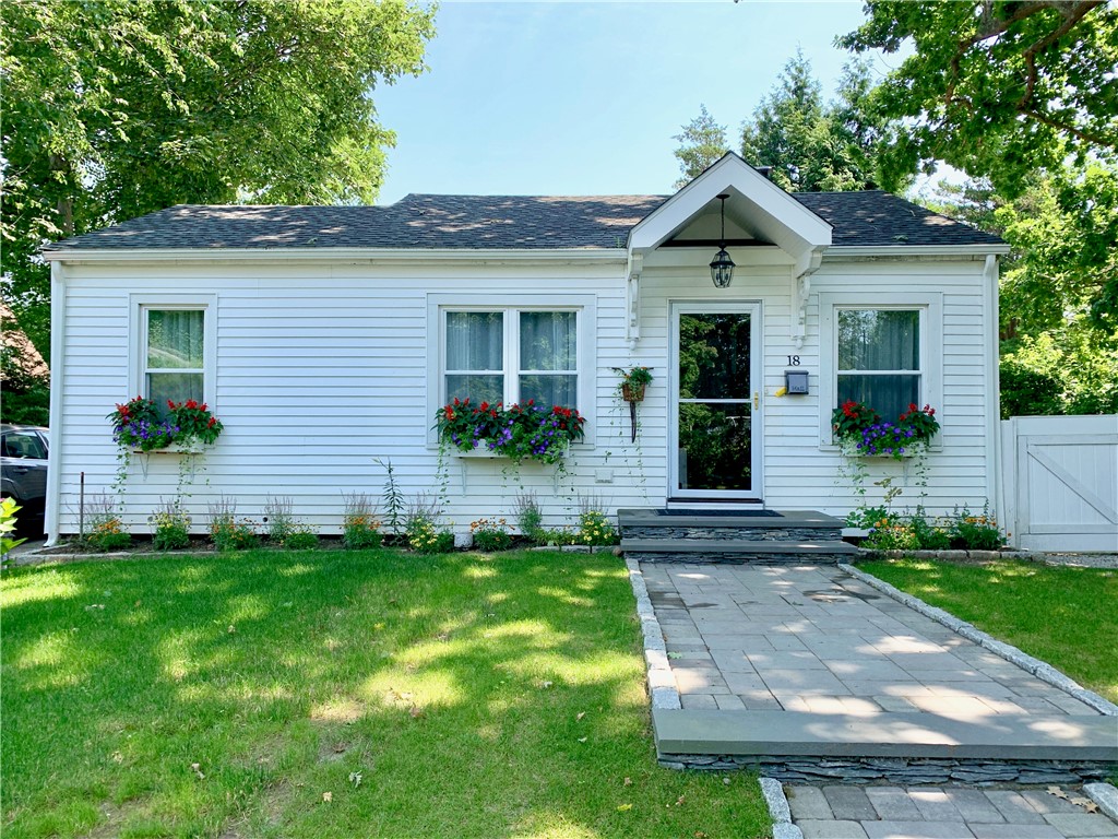 18 Sylvan Street Newport, RI 02840 - Photo 29 of 29