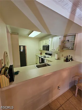 $1,300 | 14831 Summerlin Woods Drive, Unit 4, Fort Myers, FL 33919