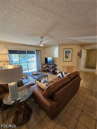 $1,300 | 14831 Summerlin Woods Drive, Unit 4, Fort Myers, FL 33919