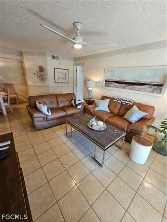 $1,300 | 14831 Summerlin Woods Drive, Unit 4, Fort Myers, FL 33919