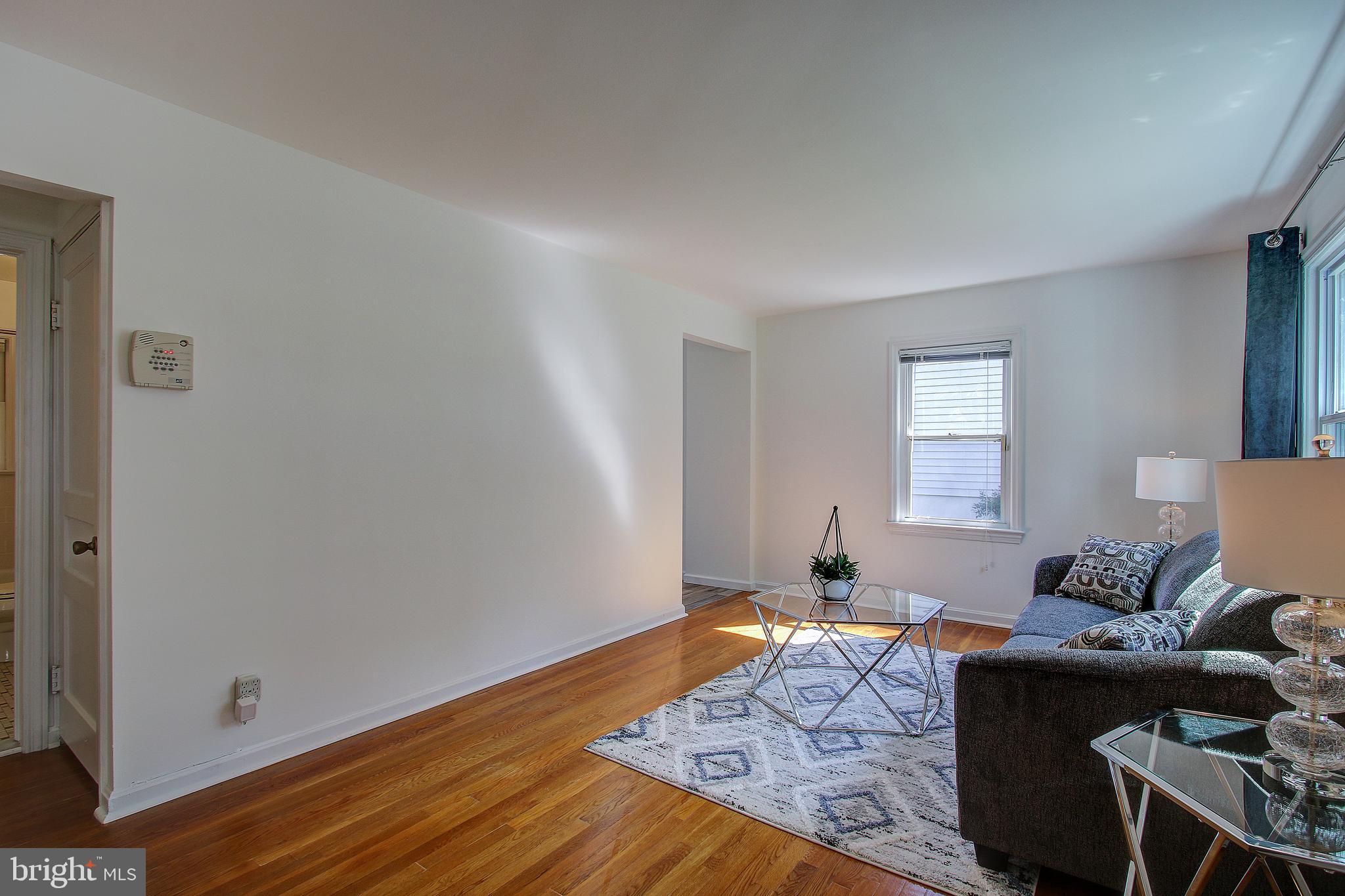 11807 College View Drive Silver Spring, MD 20902 - Photo 5 of 28