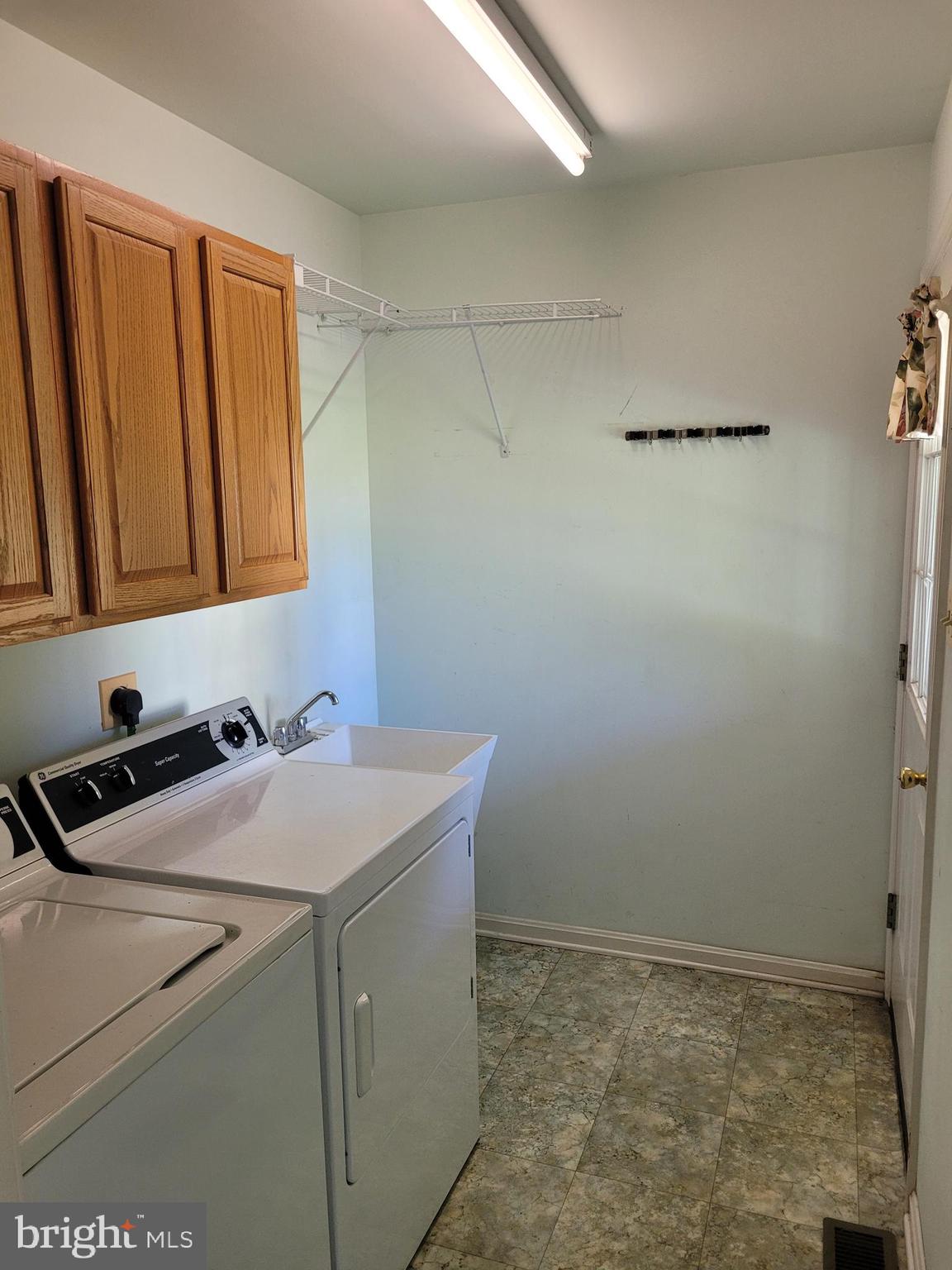 612 Deer Park Road Westminster, MD 21157 - Photo 9 of 36 Gallery Image 9