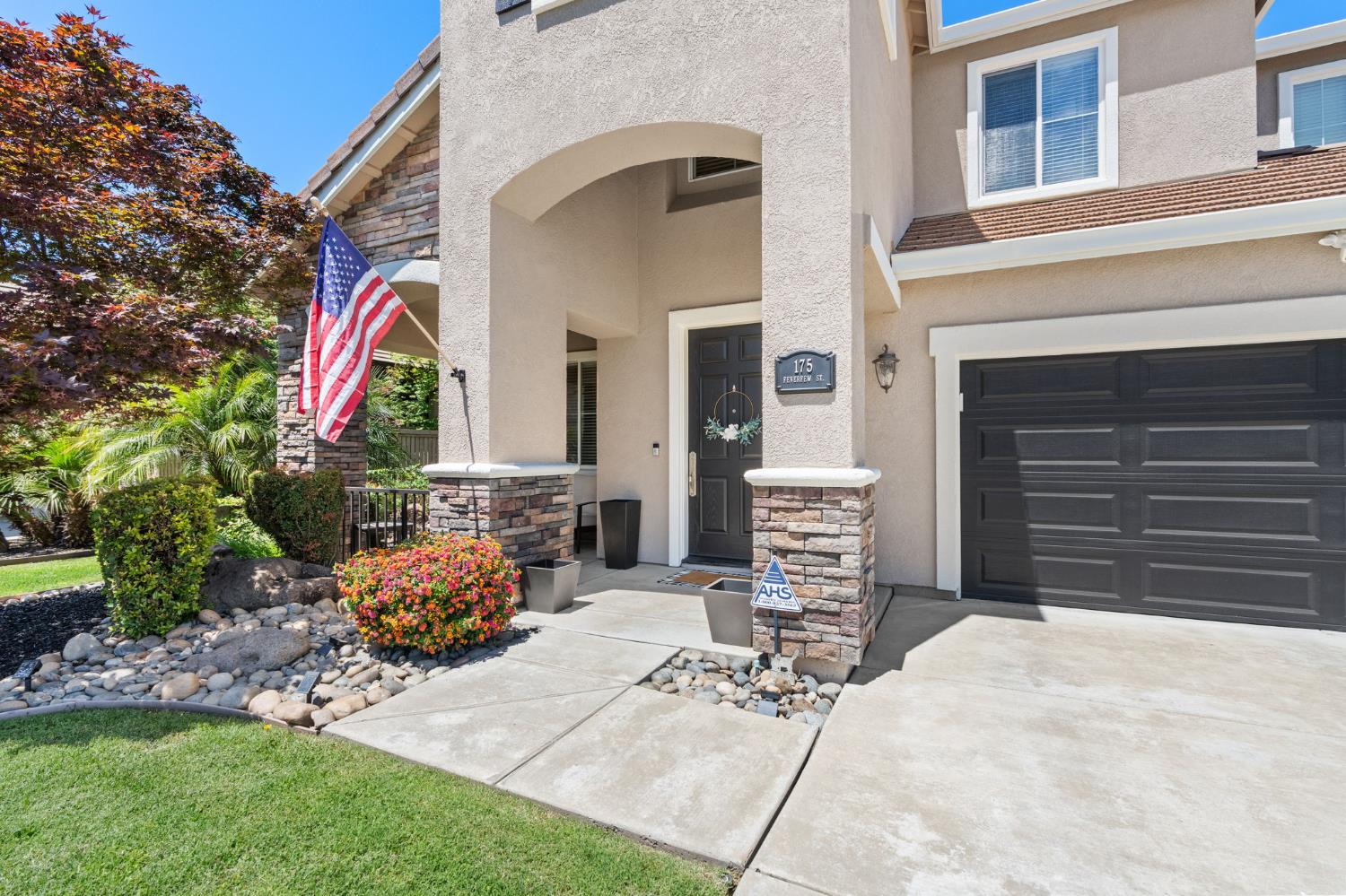 175 Feverfew Street Manteca, CA 95337 - Photo 4 of 59