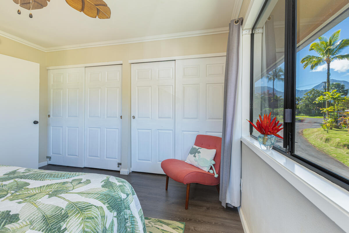 4800 Hanalei Plantation Road, Unit 5A Princeville, HI 96722 - Photo 14 of 20 a bedroom with bed and a window