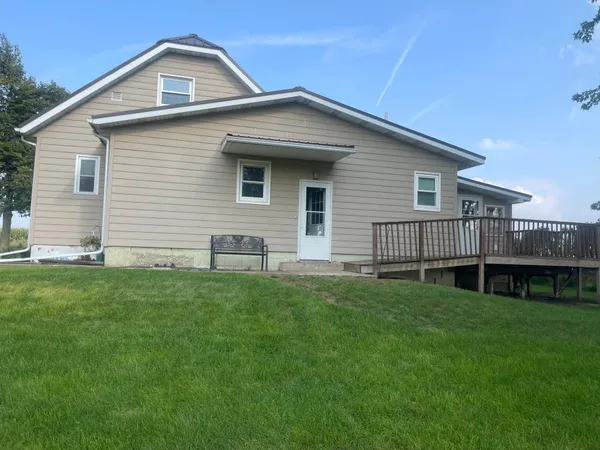 $279,500 | 18267 Knauf Avenue, Reading, MN 56165