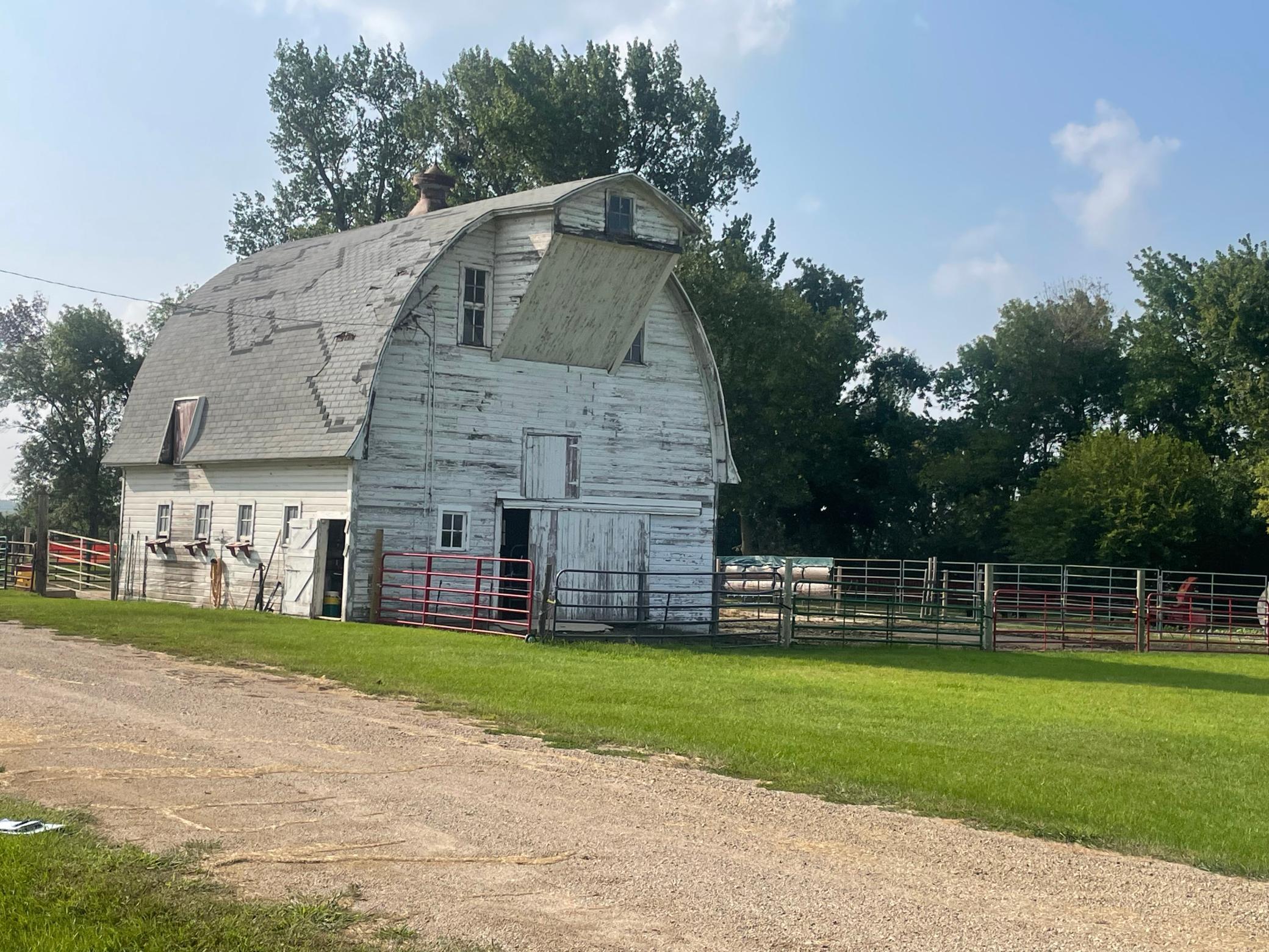 18267 Knauf Avenue Reading, MN 56165 - Photo 34 of 35
