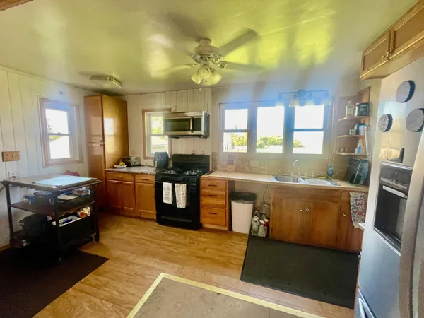 $279,500 | 18267 Knauf Avenue, Reading, MN 56165