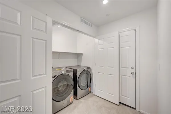 $2,320 | 634 Bellus Place, Henderson, NV 89015