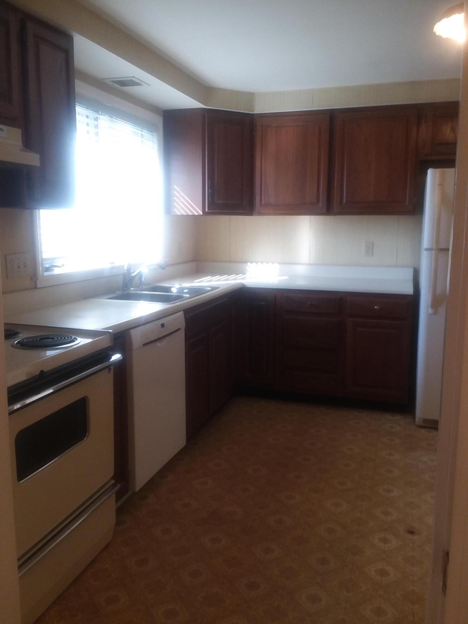 624 Ocean Point Road Boothbay, ME 04544 - Photo 16 of 31 20220224_140447