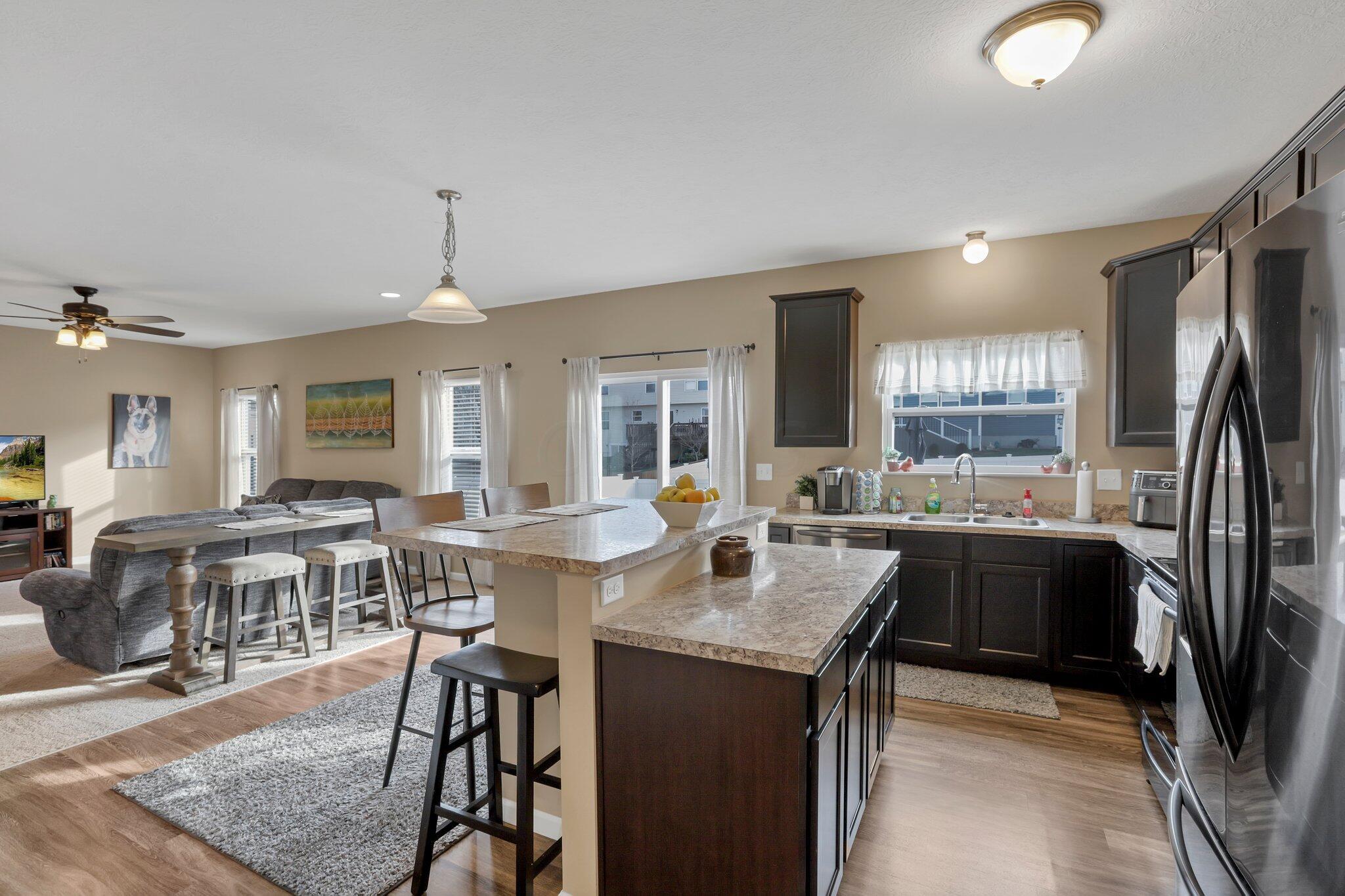 2556 Ridgeway Avenue Lancaster, OH 43130 - Photo 18 of 85 Kitchen