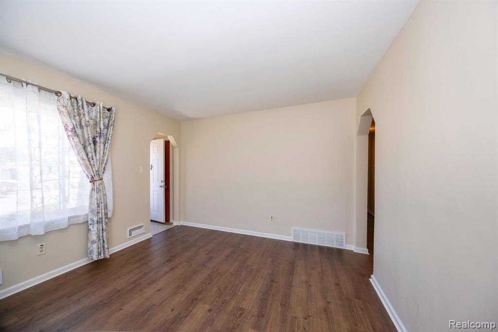 17153 Reno Street Riverview, MI 48193 - Photo 16 of 37