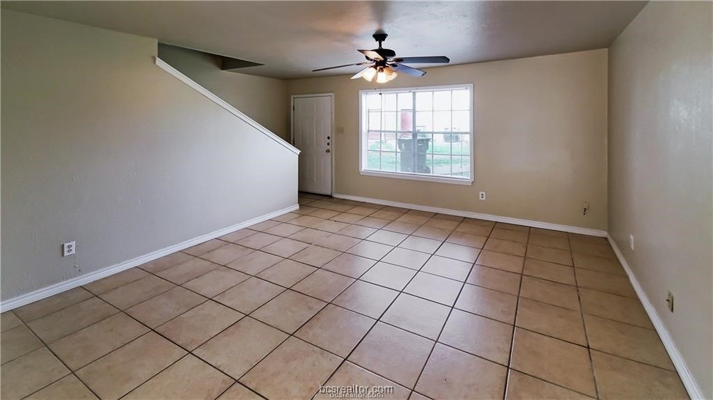 1908 Barak Lane, Unit 13 Bryan, TX 77802 - Photo 3 of 9