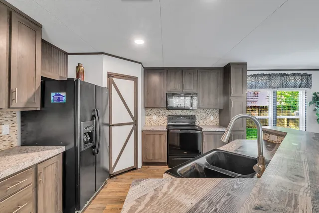 $165,000 | 9529 Cypress Drive, Willis, TX 77318