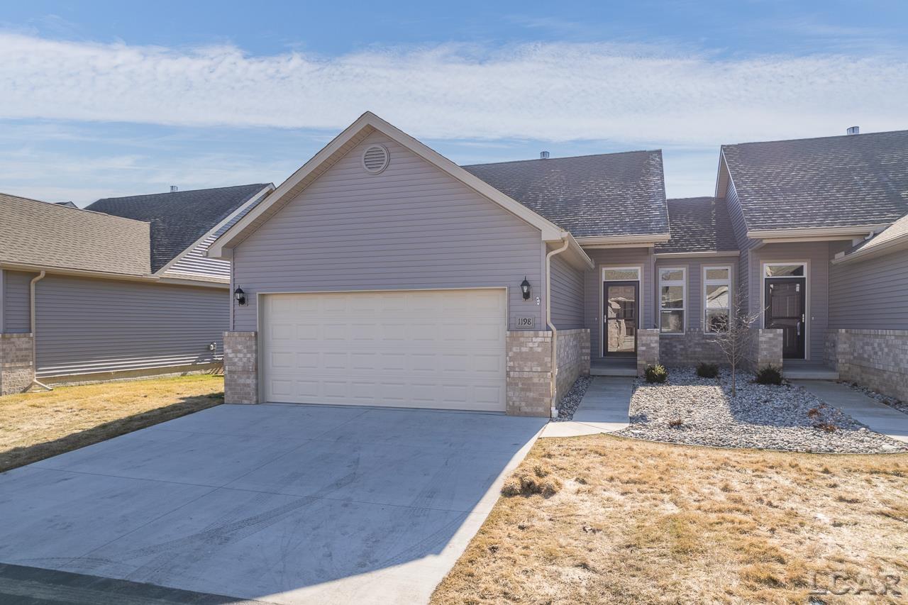 1198 Ridge Lane Tecumseh, MI 49286 - Photo 28 of 40 50104702-9e8da664-5ca1-43e6-87b8-2840ca75f0dc.JPG