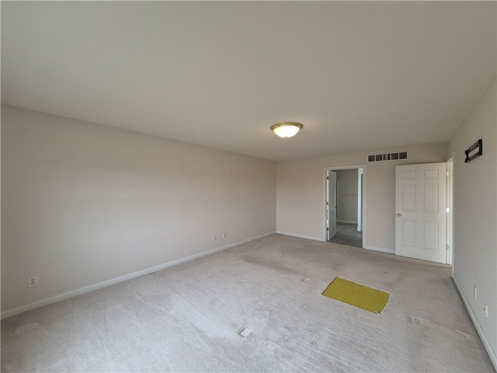633 Orient Way Hamilton, OH 45013 - Photo 46 of 68 This spacious room offers a versatile layout, ready for your personal touch.