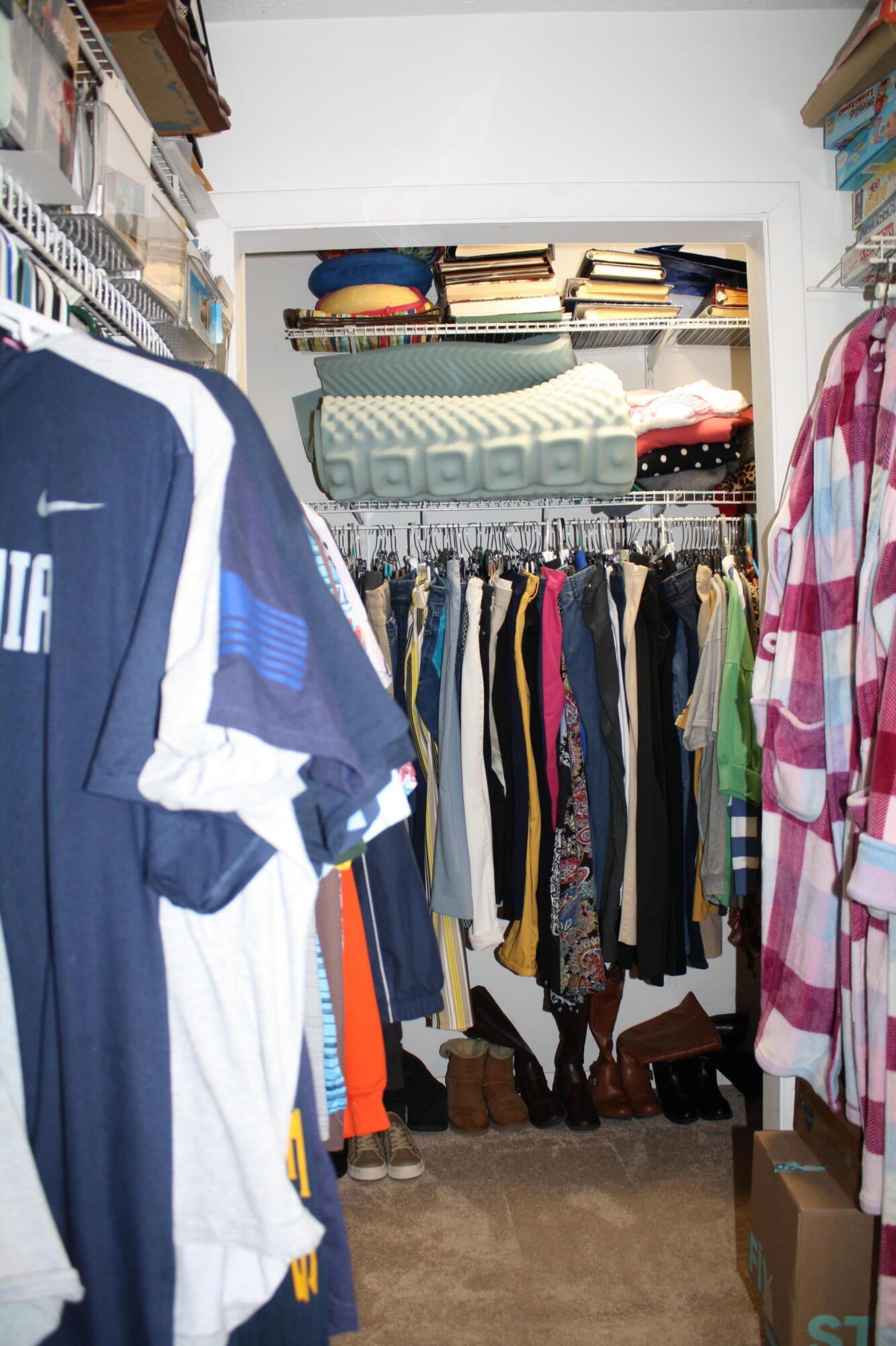 62 Howards Branch Road Hinton, WV 25951 - Photo 35 of 53 Huge Walk In Closet