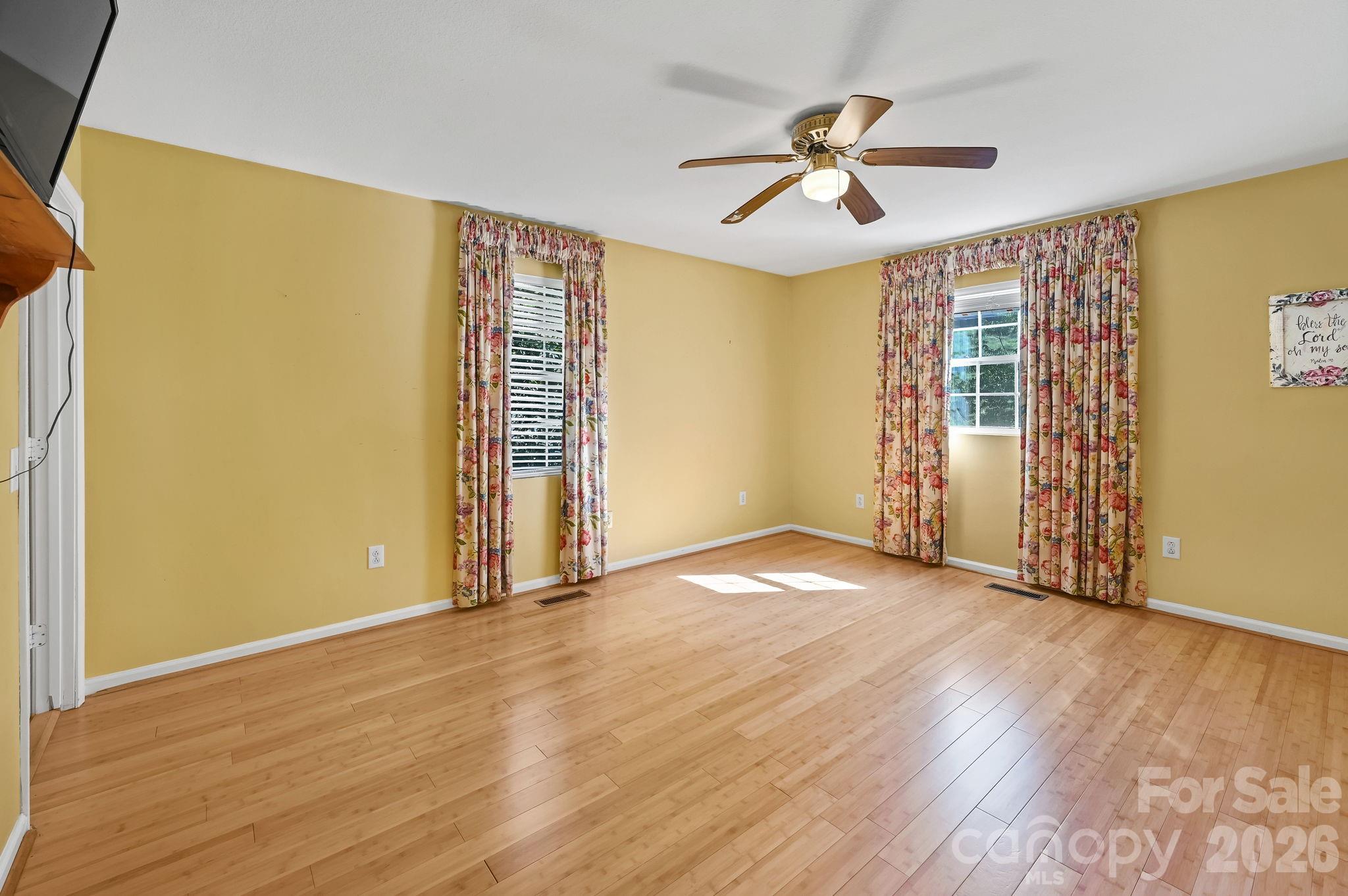 553 Morgan Branch Road Marshall, NC 28753 - Photo 35 of 41