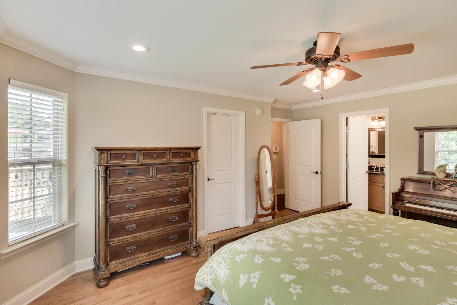 6656 Kenton Ridge Circle Chattanooga, TN 37421 - Photo 13 of 47 6656_Kenton_Ridge_Cir_18