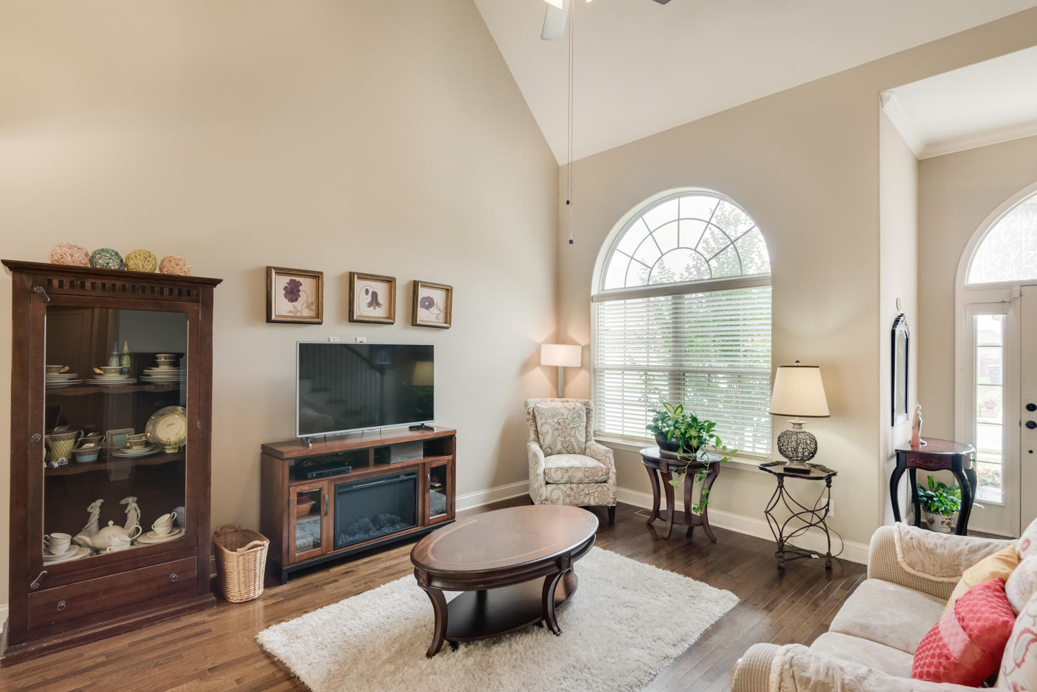 6656 Kenton Ridge Circle Chattanooga, TN 37421 - Photo 5 of 47 6656_Kenton_Ridge_Cir_11