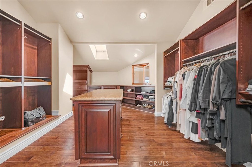 413 Via Bandolero Arroyo Grande, CA 93420 - Photo 43 of 75 a kitchen with stainless steel appliances granite countertop a refrigerator a sink and a stove