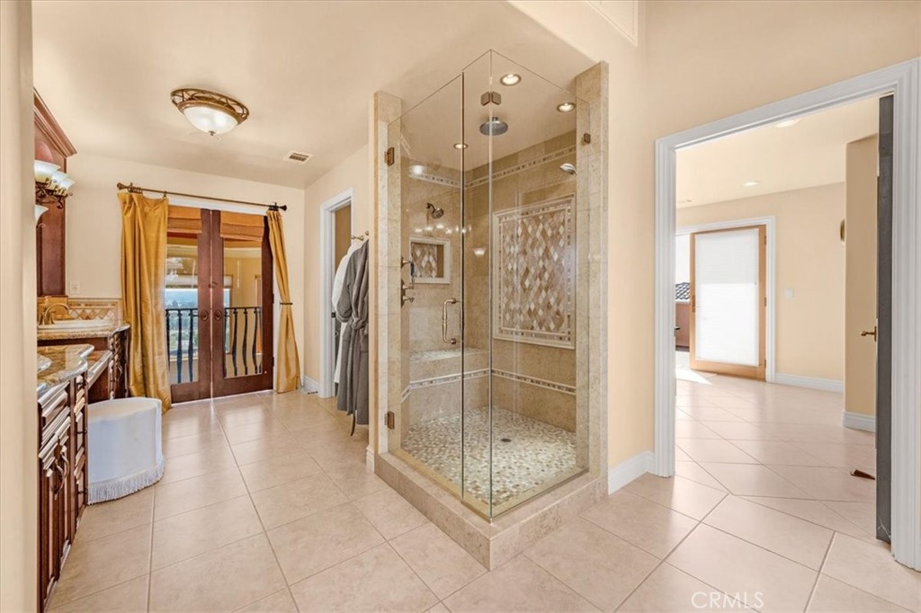 413 Via Bandolero Arroyo Grande, CA 93420 - Photo 48 of 75 a bathroom with a shower