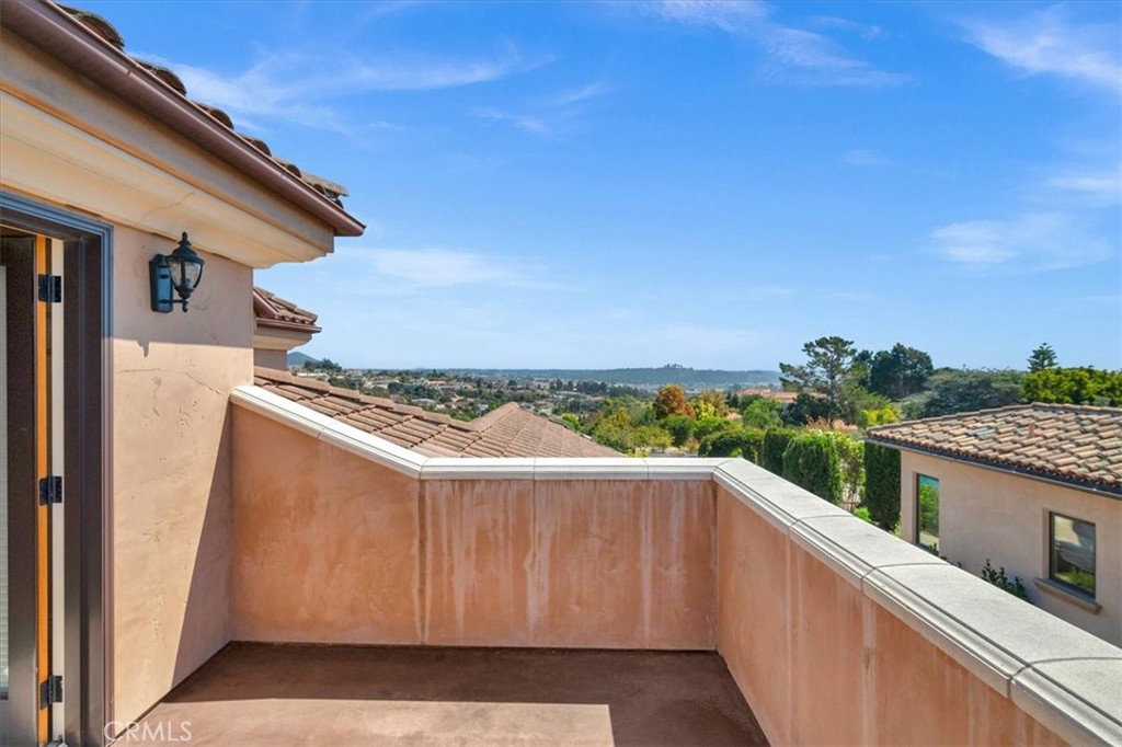 413 Via Bandolero Arroyo Grande, CA 93420 - Photo 52 of 75 a view of a balcony with an outdoor space