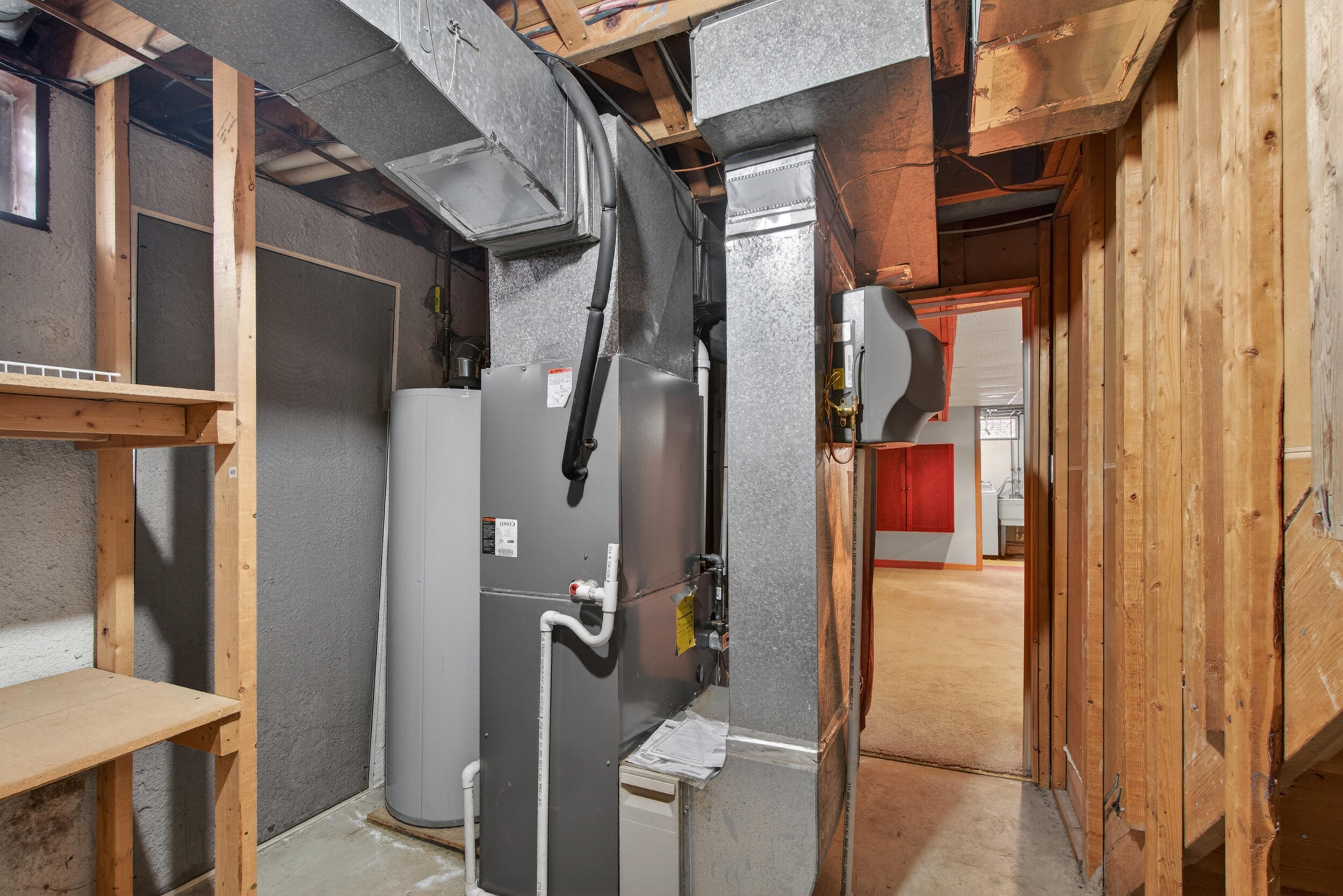 33541 Stocker Street Farmington, MI 48335 - Photo 39 of 52 Utility Room