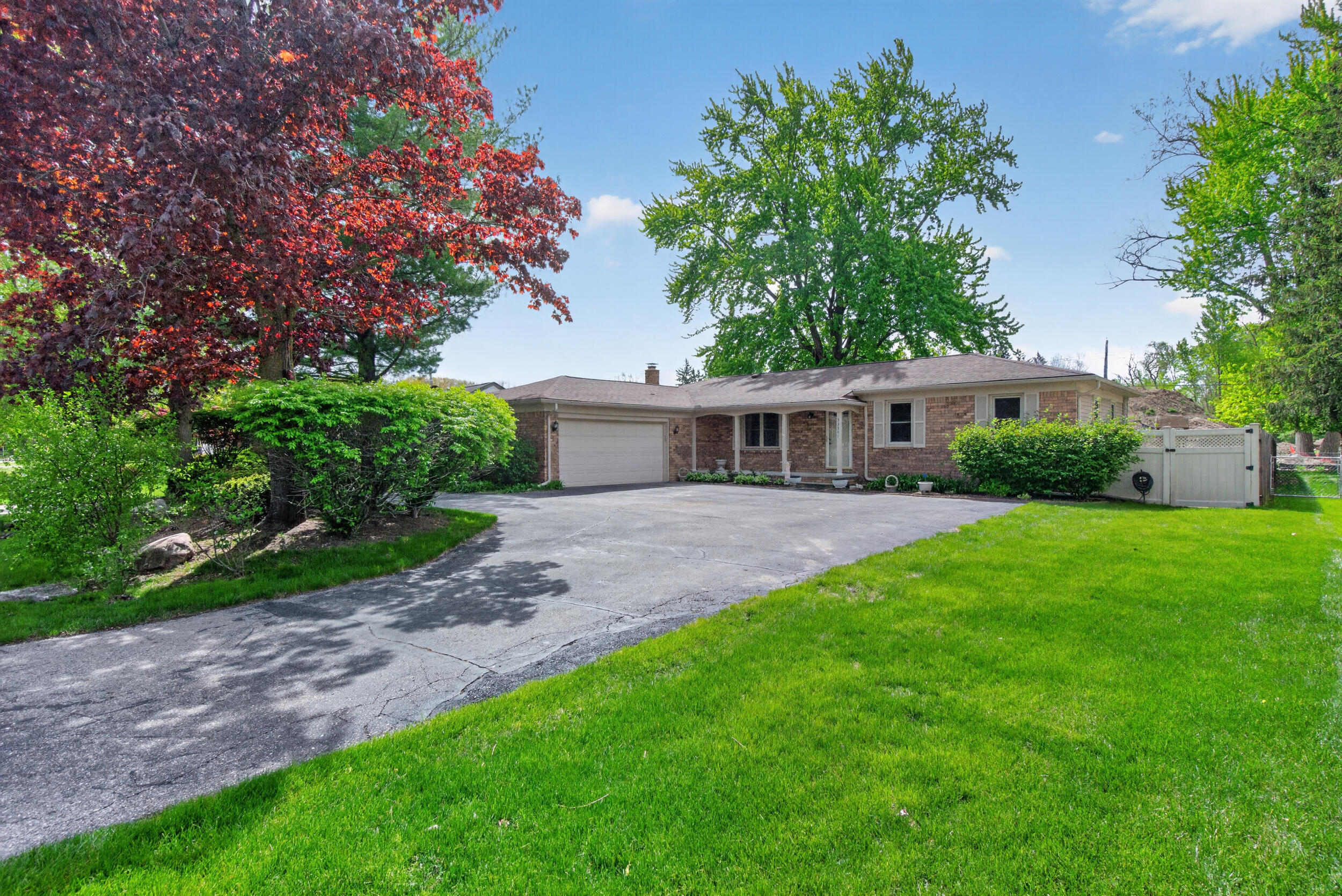 33541 Stocker Street Farmington, MI 48335 - Photo 50 of 52 Approach View
