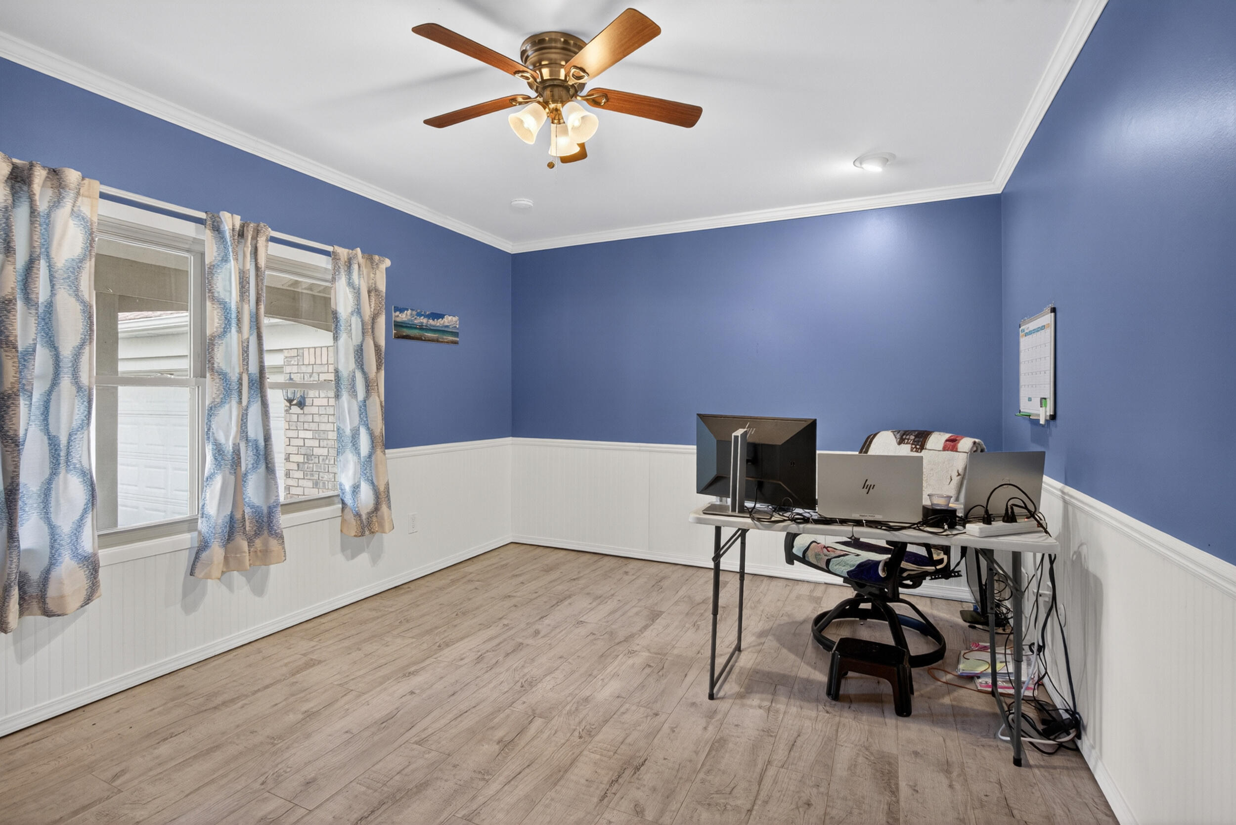 33541 Stocker Street Farmington, MI 48335 - Photo 8 of 52 Home Office / Den