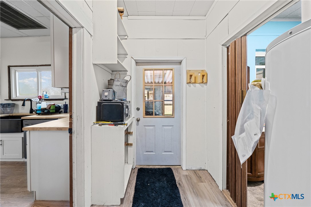 217 North 5th Street Lott, TX 76656 - Photo 14 of 45