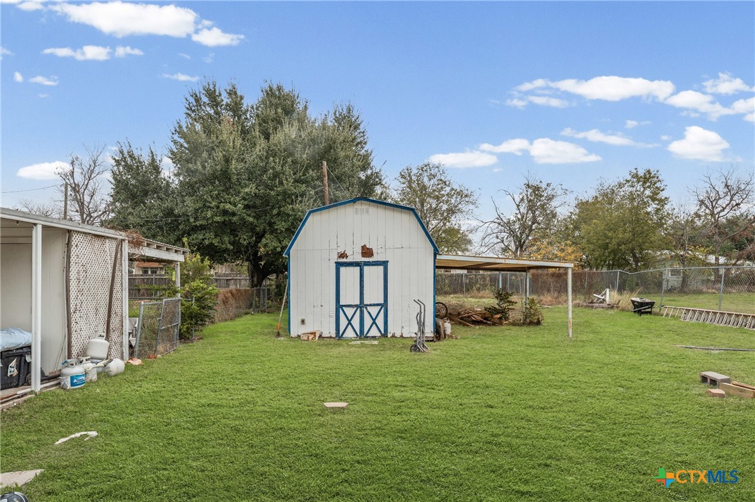 217 North 5th Street Lott, TX 76656 - Photo 36 of 45