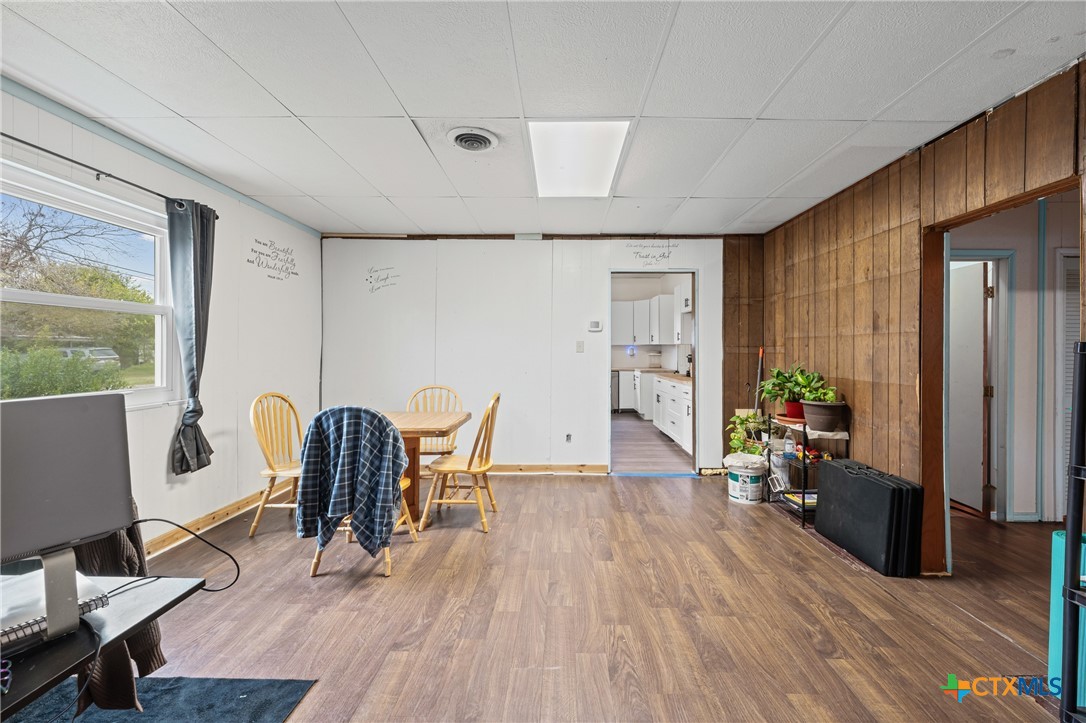 217 North 5th Street Lott, TX 76656 - Photo 7 of 45