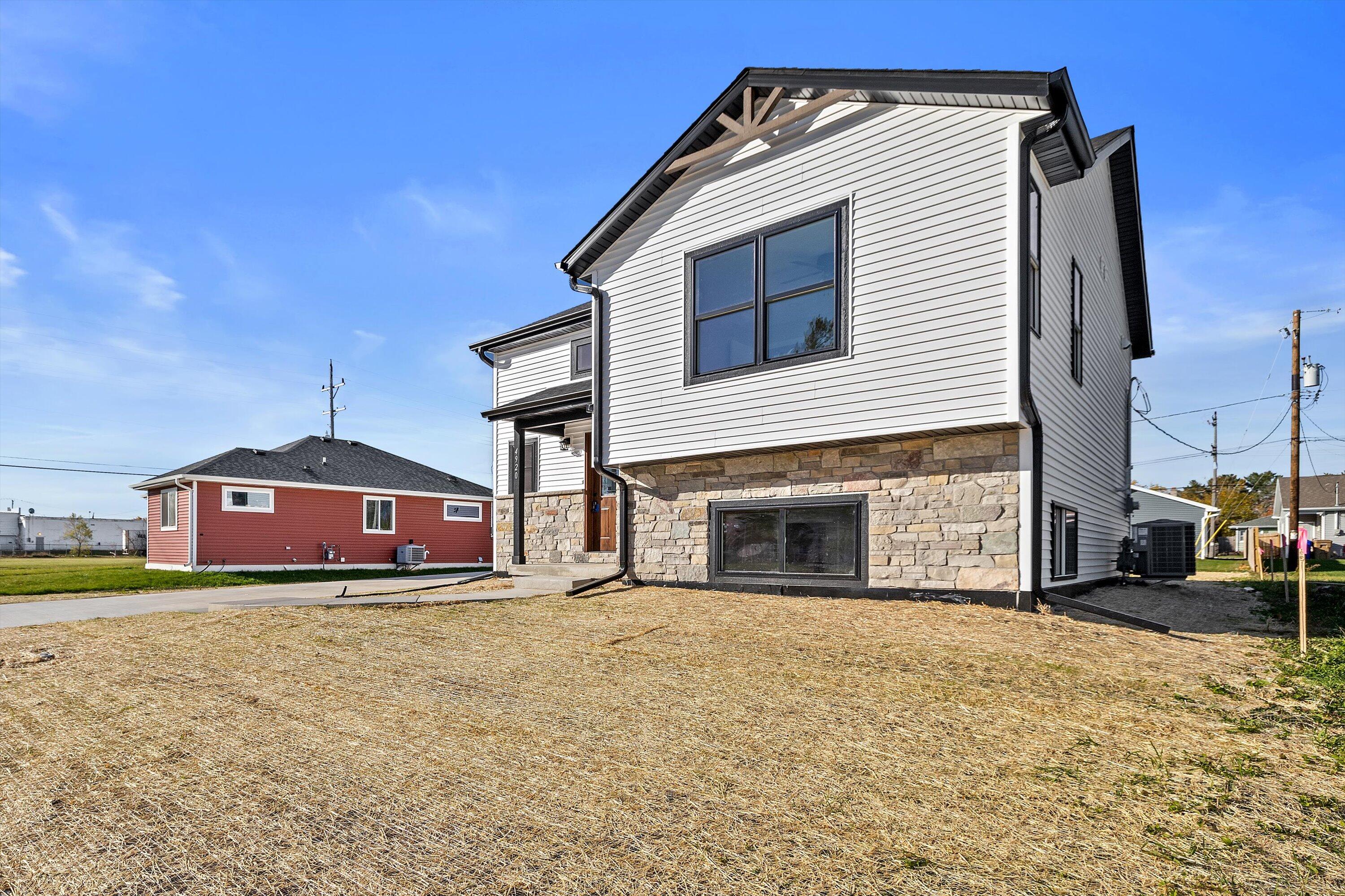 4920 37th Avenue Kenosha, WI 53144 - Photo 30 of 30 50-IMG_2504